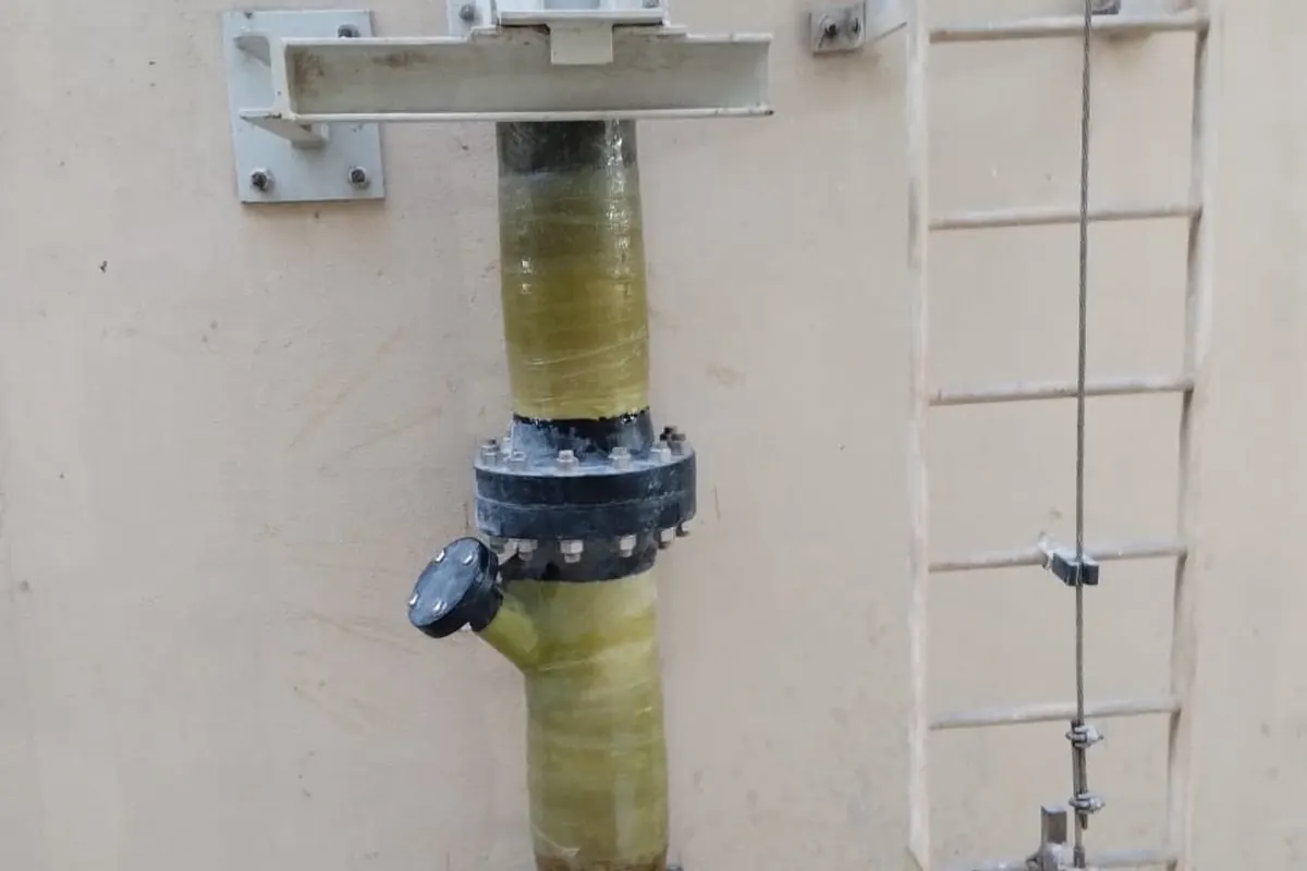 Flanged GRP pipe connection